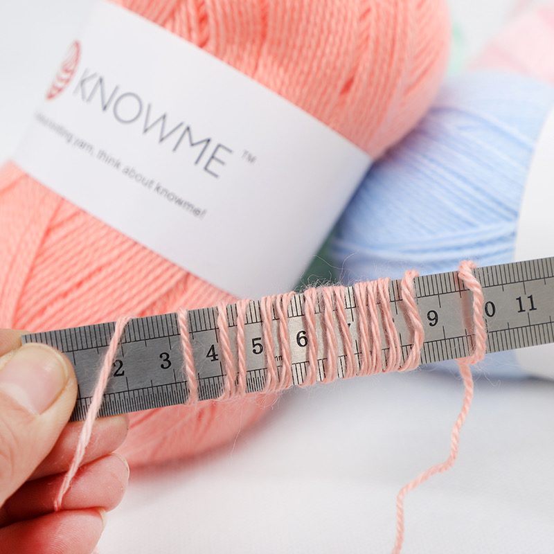 Baby Acrylic Yarn thickness detail